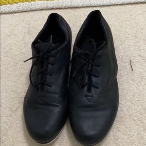 Bloch black lace up tap shoe